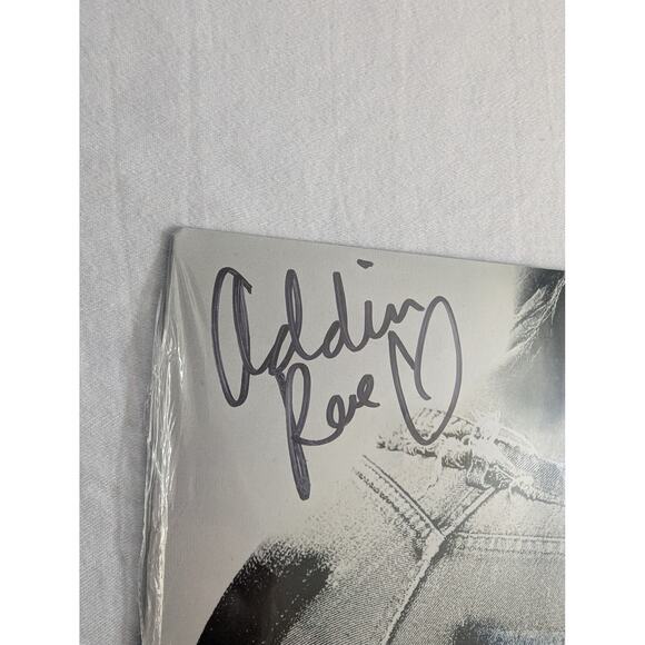 Addison Rae Diet Pepsi Vinyl Hand Signed Cover Single 7" New Sealed Autograph - Picture 3 of 16